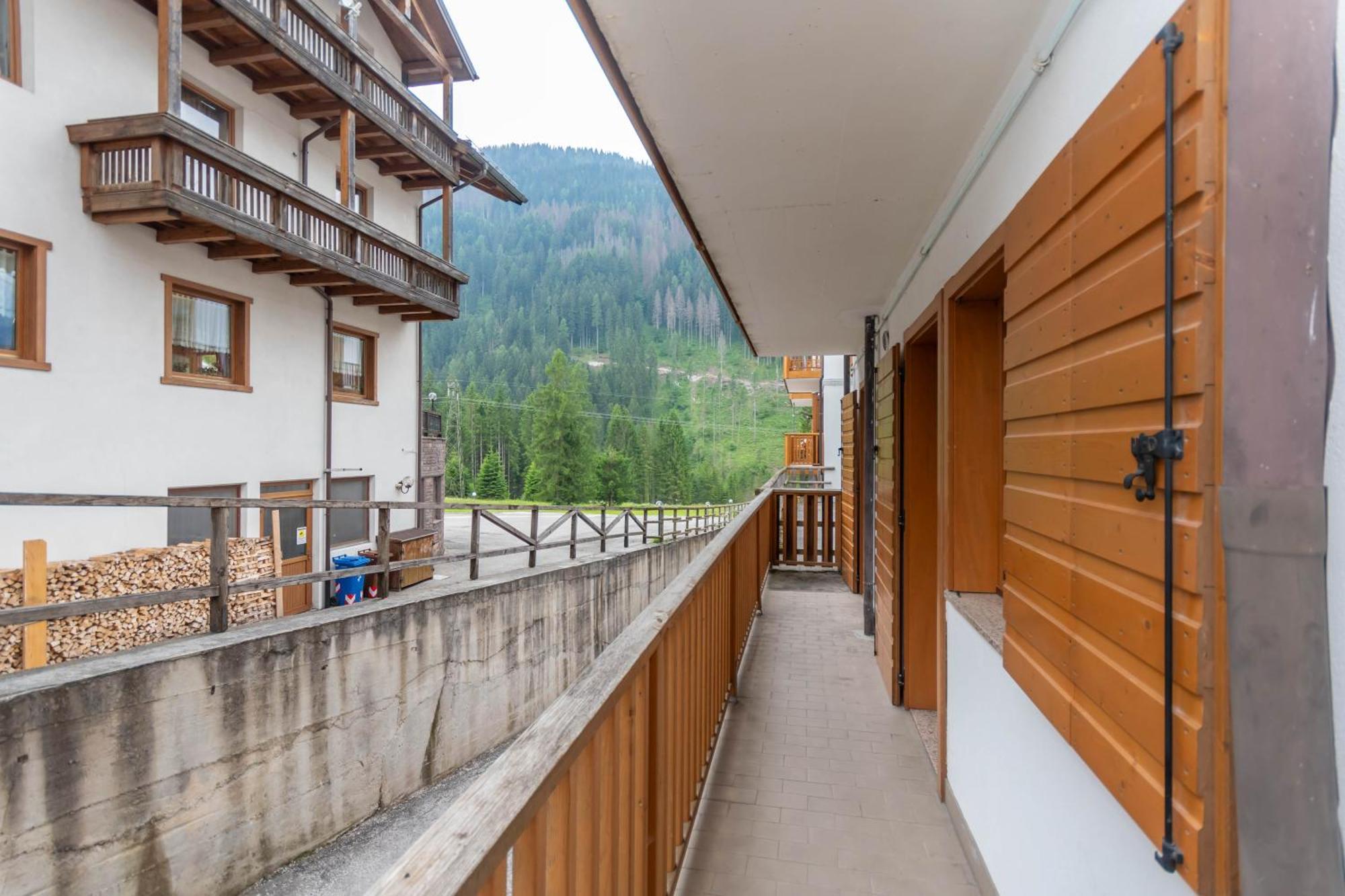 Casa Stella Appartement Falcade Buitenkant foto